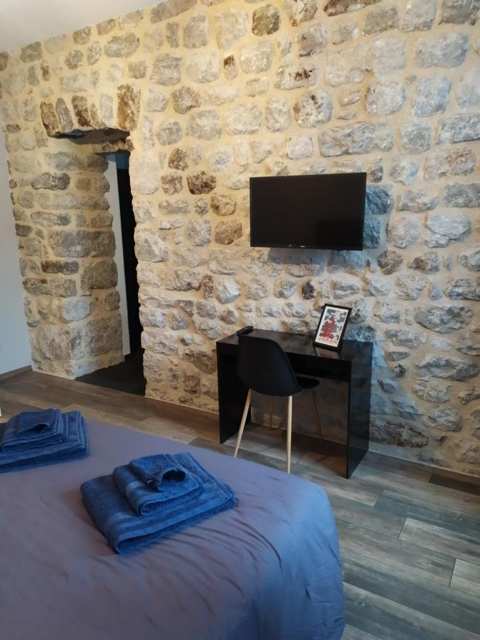 Bed and Breakfast Au Pied de la Béalière Montpezat-sous-Bauzon Camera foto